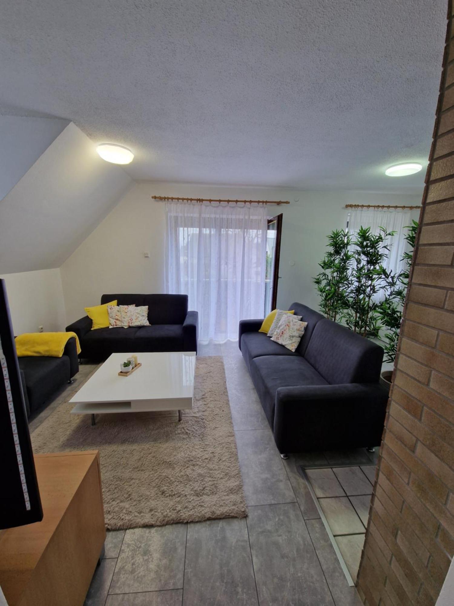Apartment Lara Sankt Peter am Bichl Exteriör bild